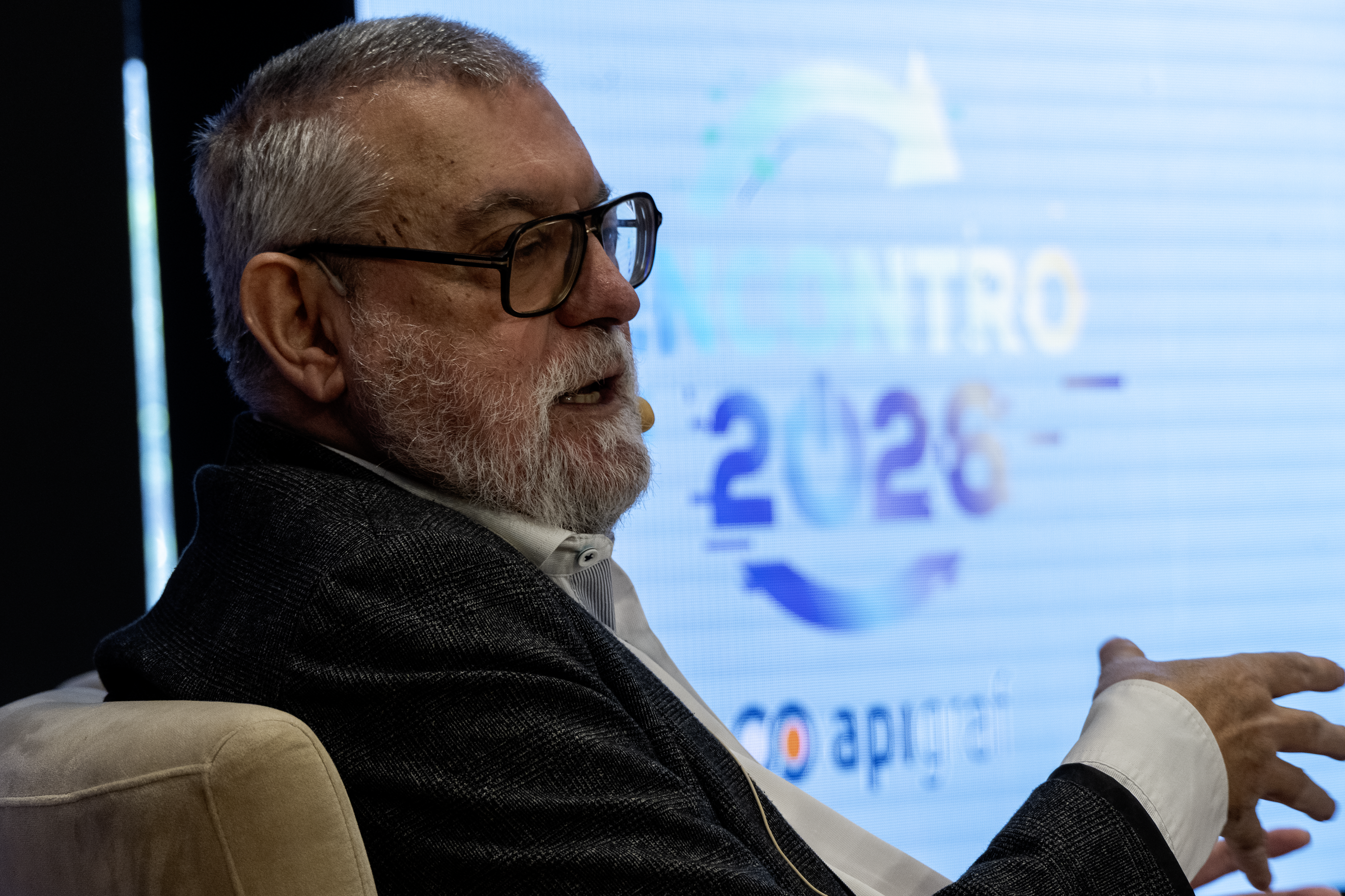 Participação em painel
