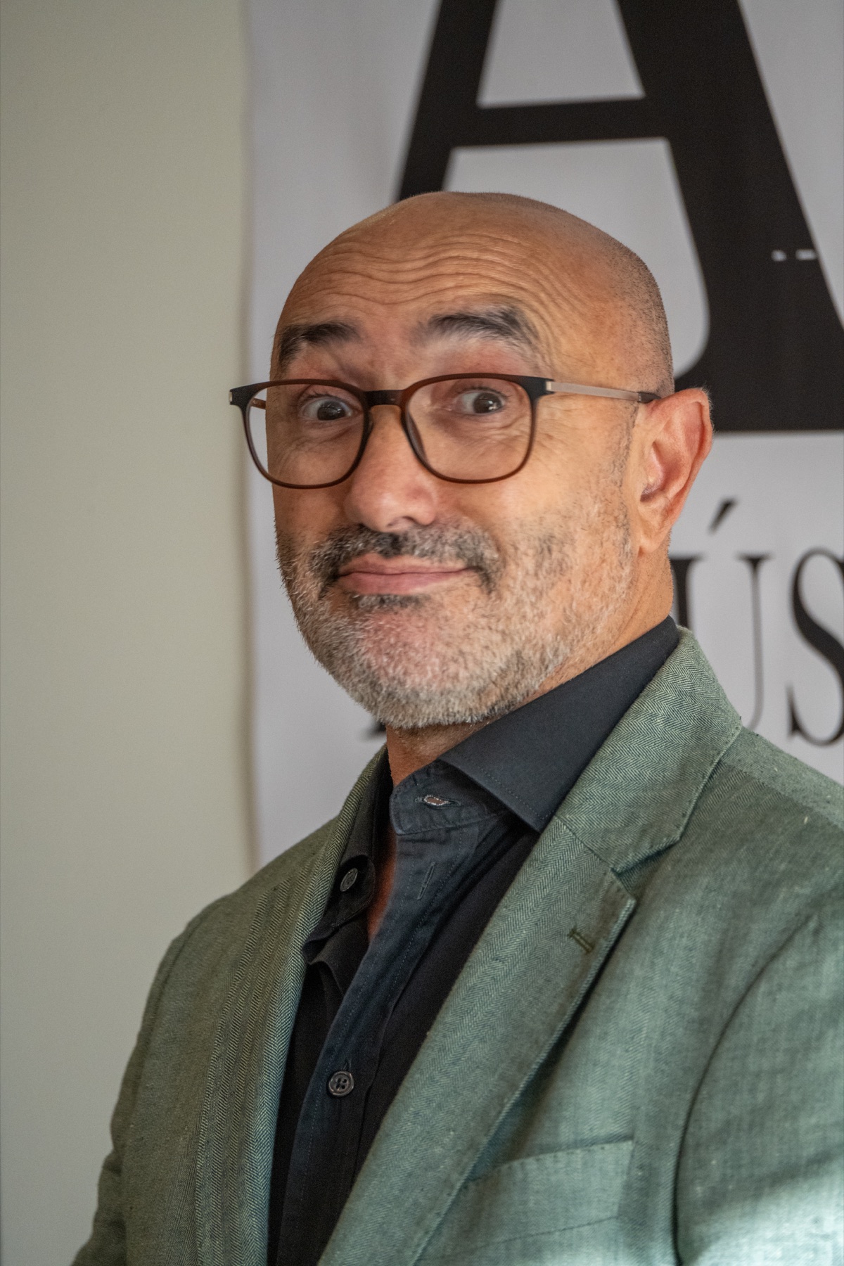 António Maia, Diretor Nacional da APIGRAF, na inauguração da exposição na ESAD